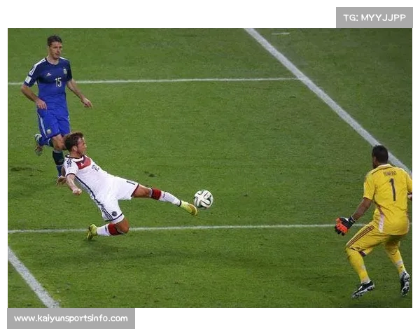 德甲转播权收入分配机制调整，中小俱乐部生存空间受关注